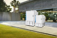 保持熱愛，奔赴山海，我們在路上